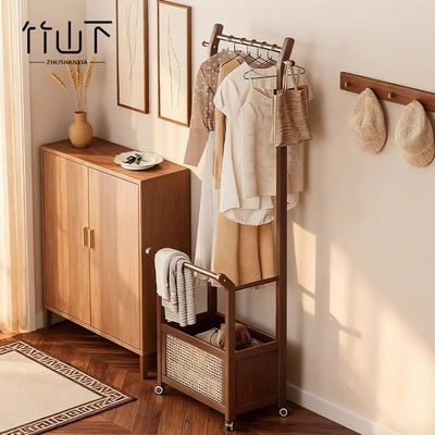 实木挂衣架落地卧室2025新款