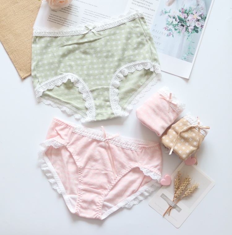 N577舒适女士中腰纯棉格子内裤