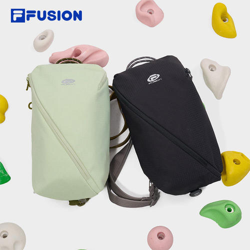 FILAFUSION斐乐潮牌斜挎包