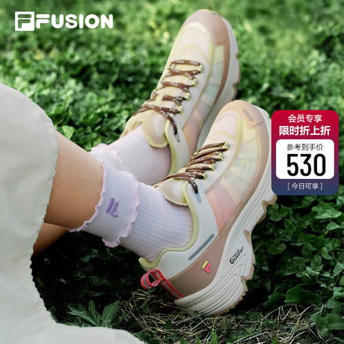 FILAFUSION斐乐女士户外鞋