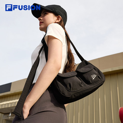 FILAFUSION斐乐微笑包女斜挎包