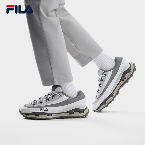 FILA斐乐男士简约休闲鞋