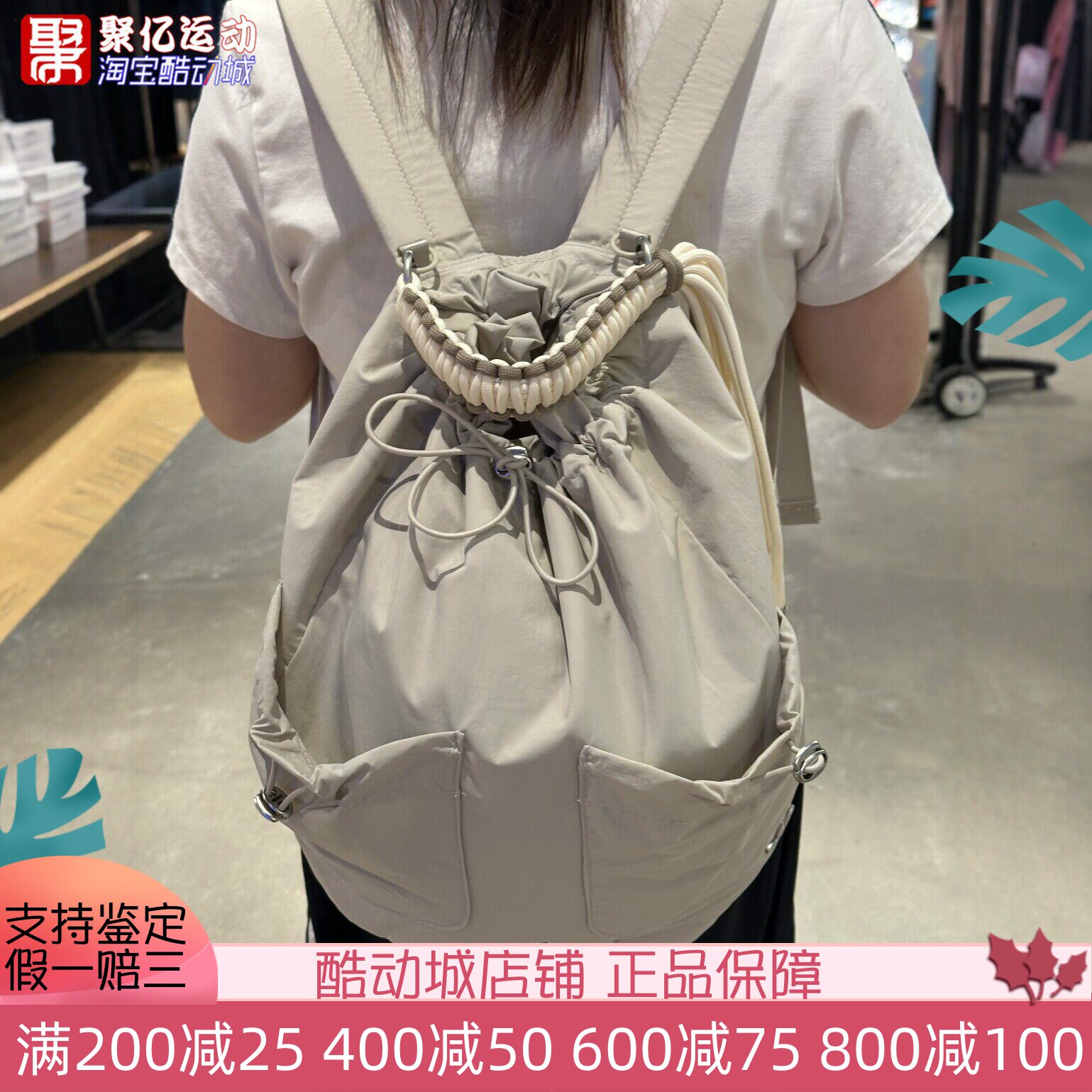 阿迪达斯三叶草女新款双肩背包