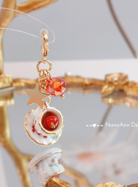 原创日系食玩粘土樱桃陶瓷咖啡杯翻包挂件捷克水晶保色手帐拉链扣