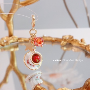 原创日系食玩粘土樱桃陶瓷咖啡杯翻包挂件捷克水晶保色手帐拉链扣