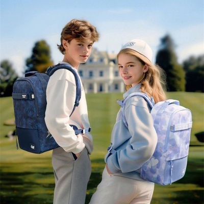 Gmt for kids儿童书包初中男女生大容量背包学生护脊减负双肩包