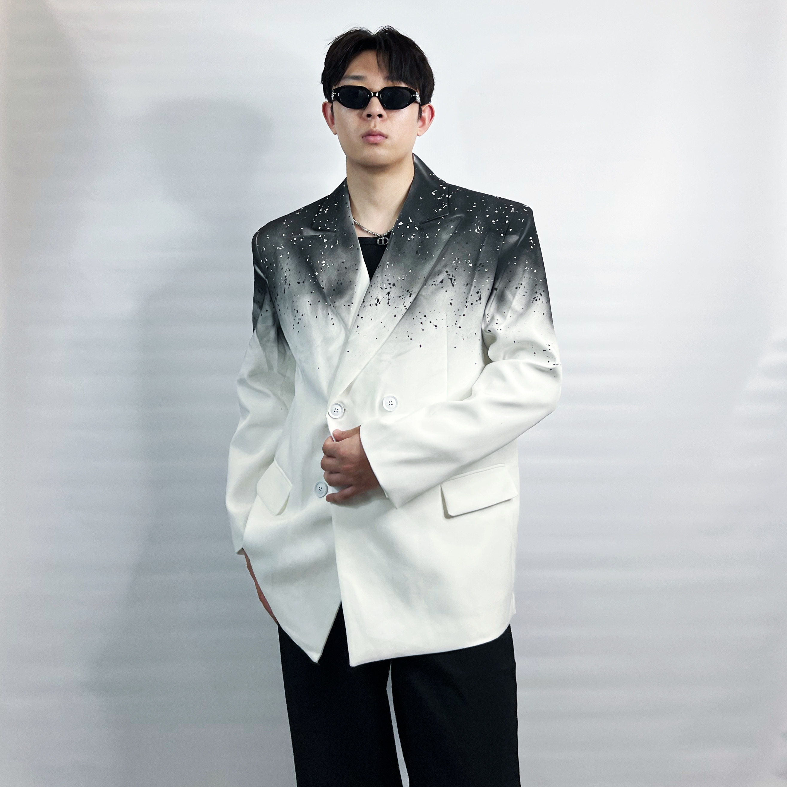 秋款手绘泼墨渐变休闲西服男轻奢高级双排扣小众设计外套潮流时尚