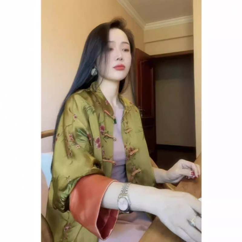 出口大牌捡漏新中式复古国风高端唐装上衣黄色盘扣外套女秋季