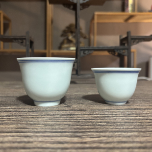景德镇中式传统简约怀旧酒杯茶杯陶瓷家用釉下彩单个蓝边白酒杯