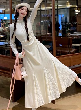 配大衣半高领针织连衣裙女秋冬法式白色气质内搭打底加厚鱼尾长裙