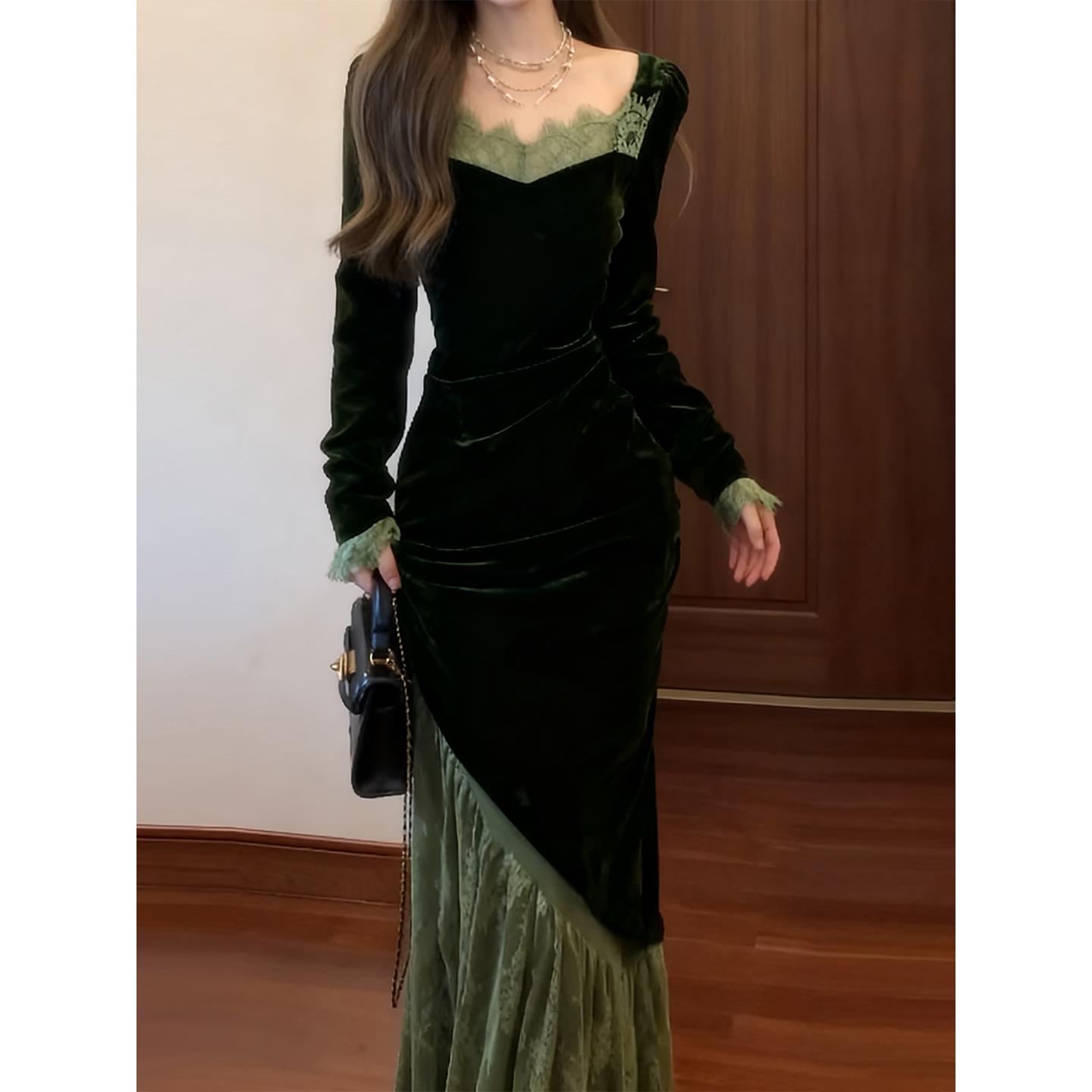 赫本风高级感黑色丝绒长袖连衣裙