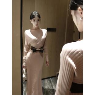 内搭打底毛衣包臀长裙 针织连衣裙女秋冬修身 法式 名媛气质v领长袖