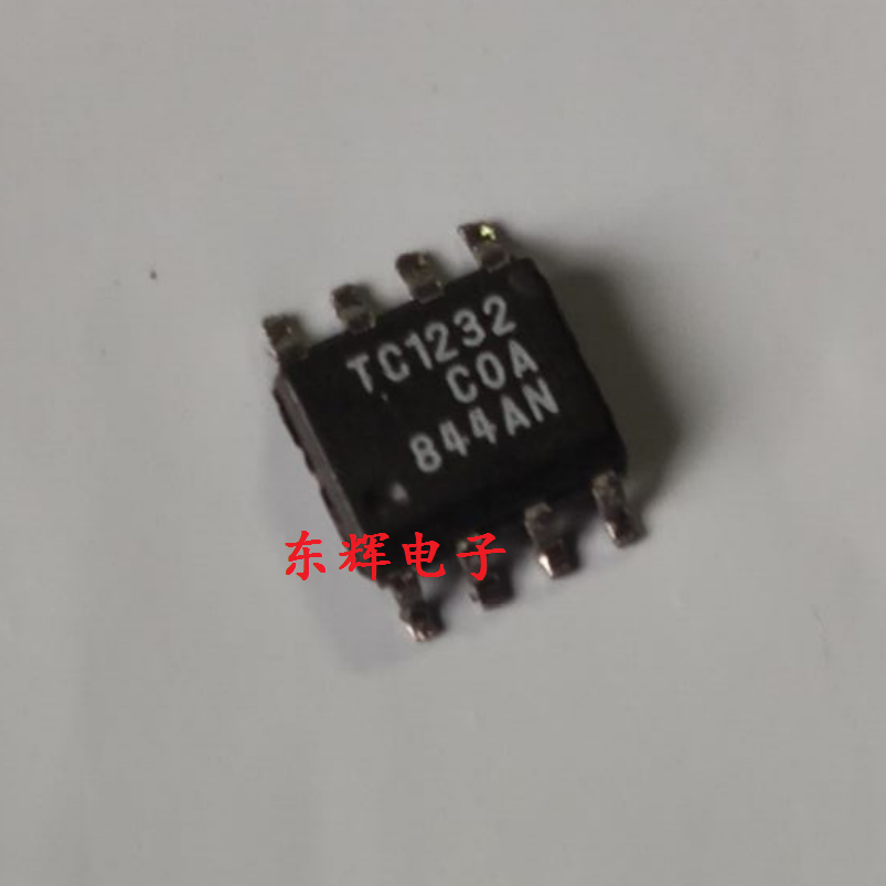 贴片IC TC1232COA 原装拆机电压监控器 SOP8 可直拍