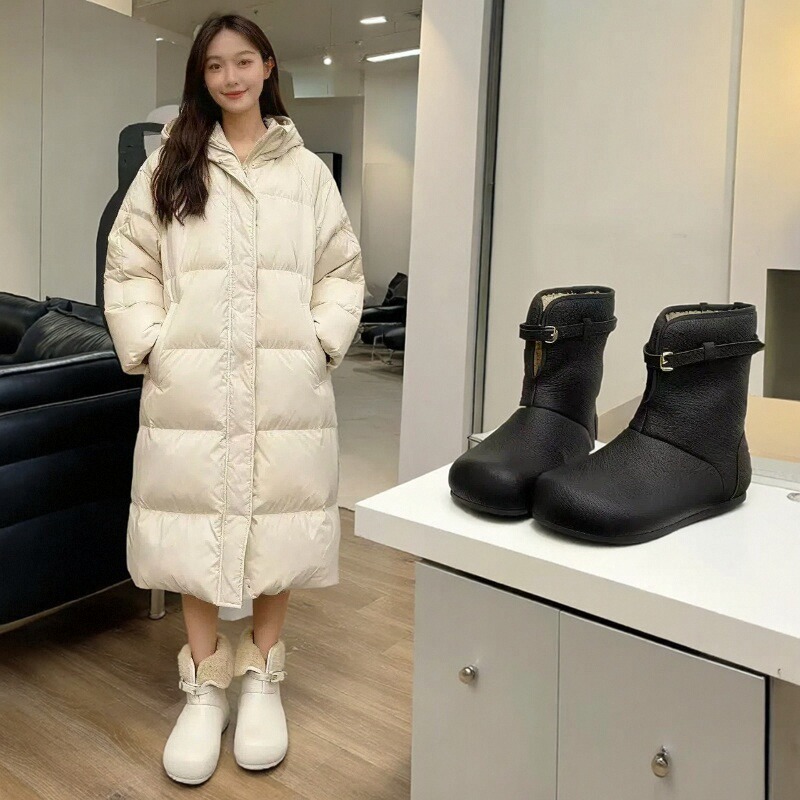 黑色短靴女冬季加厚保暖雪地靴