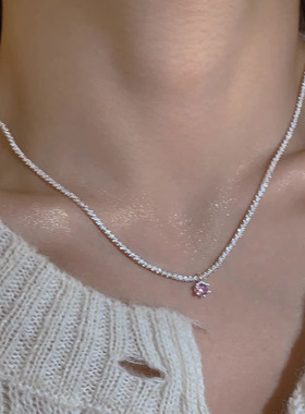 饰尚e族粉色皇冠锆石项链女简约气质优雅满天星锁骨链波光