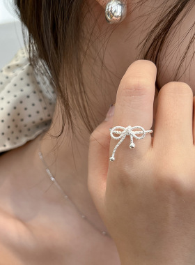 饰尚e族简约蝴蝶结戒指女小众麻花绳结小圆珠S925镀银开口指环百