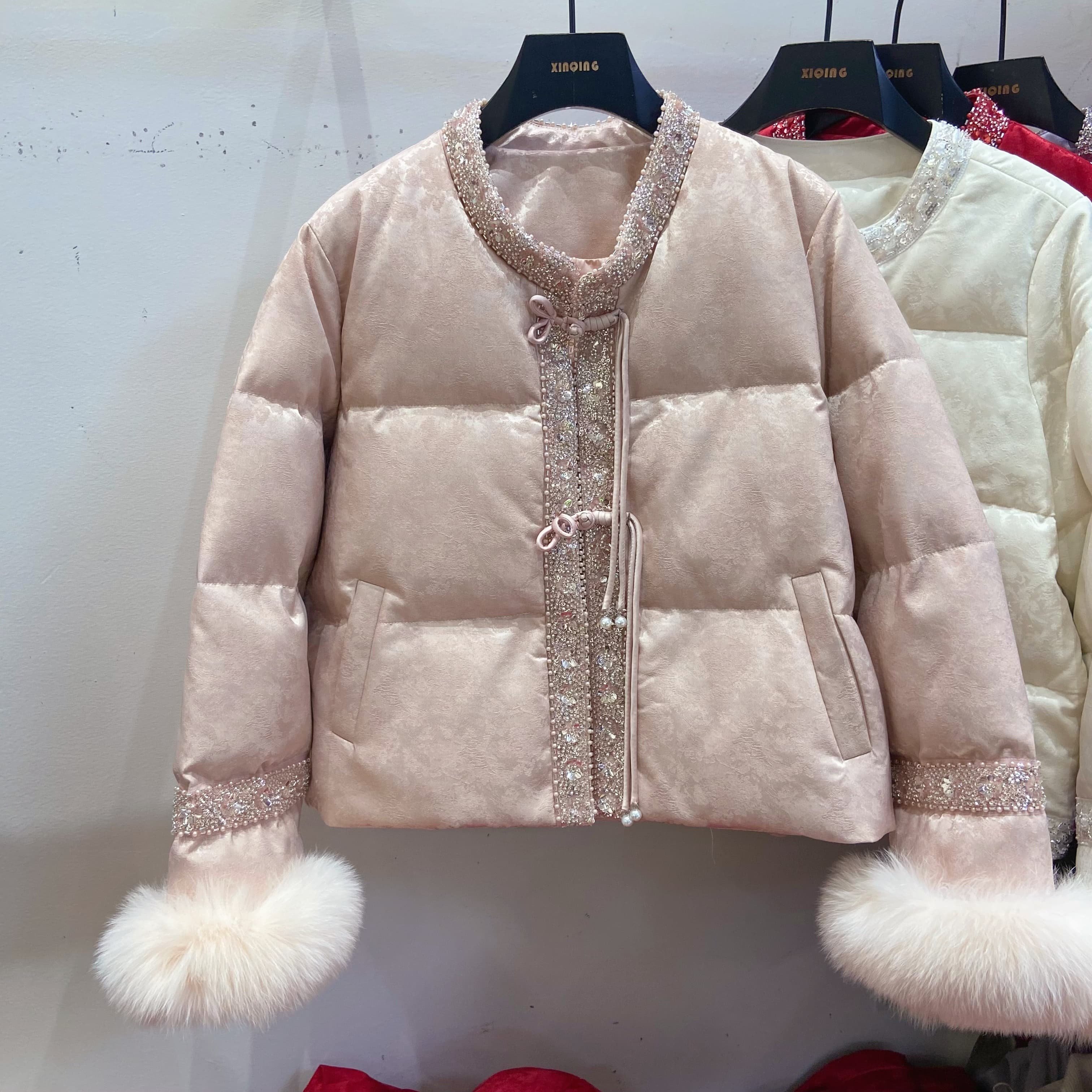 洋气亮钻钉珠流苏新中式白鸭绒90绒羽绒服短外套冬女轻奢高级感潮