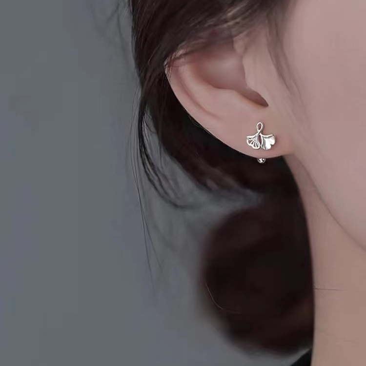 高级感925银女杏叶耳钉