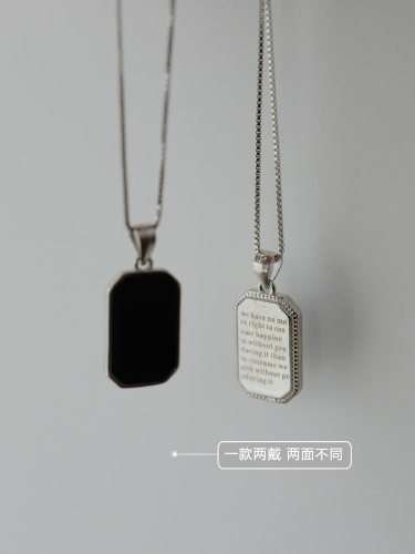 925纯银方形几何字母一款两戴项链女冷淡风黑方牌字母锁骨链吊坠