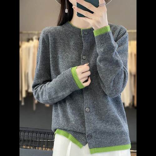 秋冬新款圆领拼色羊毛开衫外套女士洋气休闲宽松外搭针织减龄毛衣