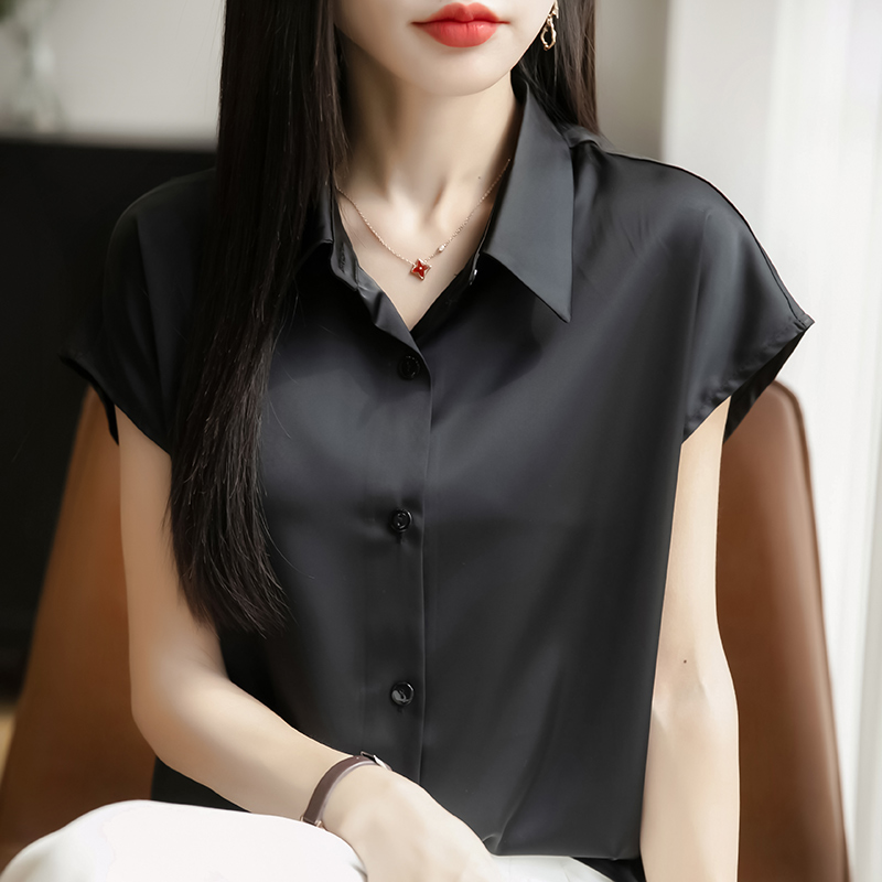 2025年夏新款醋酸真丝缎面翻领衬衫女宽松单排扣无袖背心内搭上衣