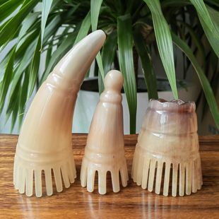 天然牛角经络梳头部经络按摩梳圆形牛角梳洗头梳宽细齿按摩刮痧板