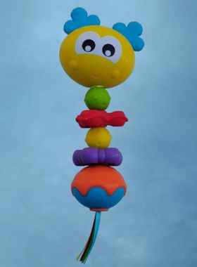欧洲Playgro幼儿玩具毛毛虫可旋转牙胶彩色关节活动摇铃安抚玩具
