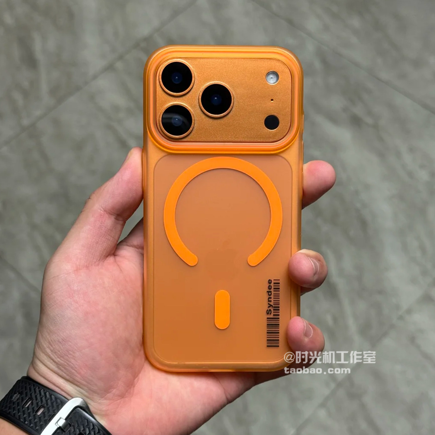 适用iPhone17Promax柔纱透明磁吸