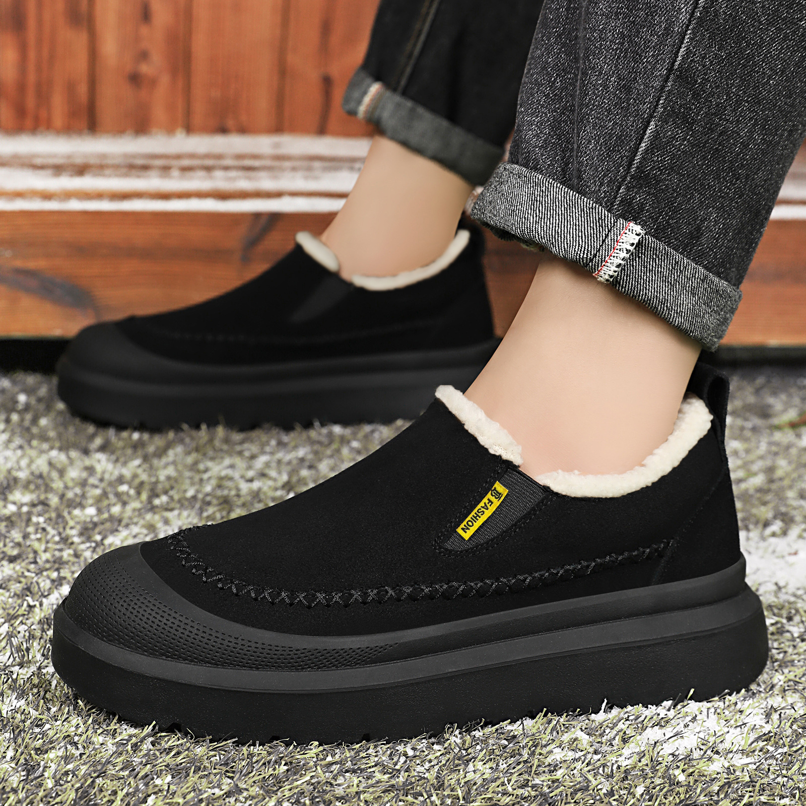 一脚蹬浅口雪地靴加绒加厚短靴