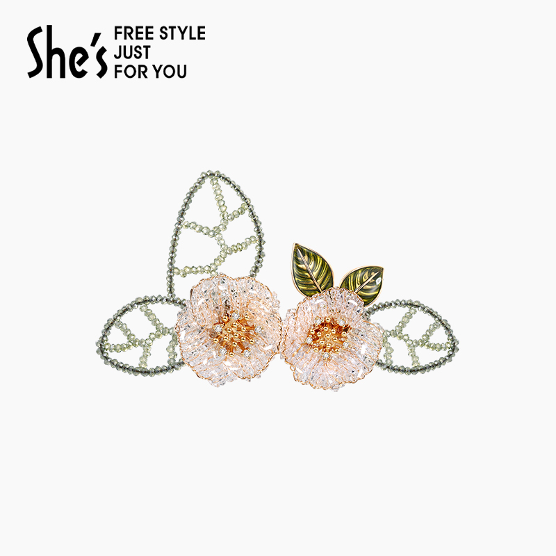 设计师轻奢饰品