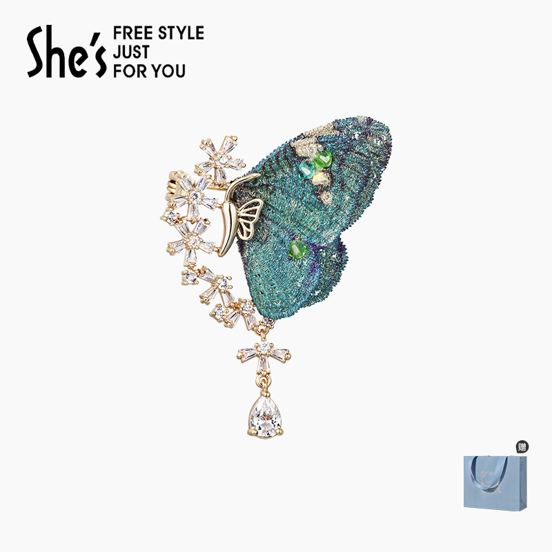 设计师轻奢饰品