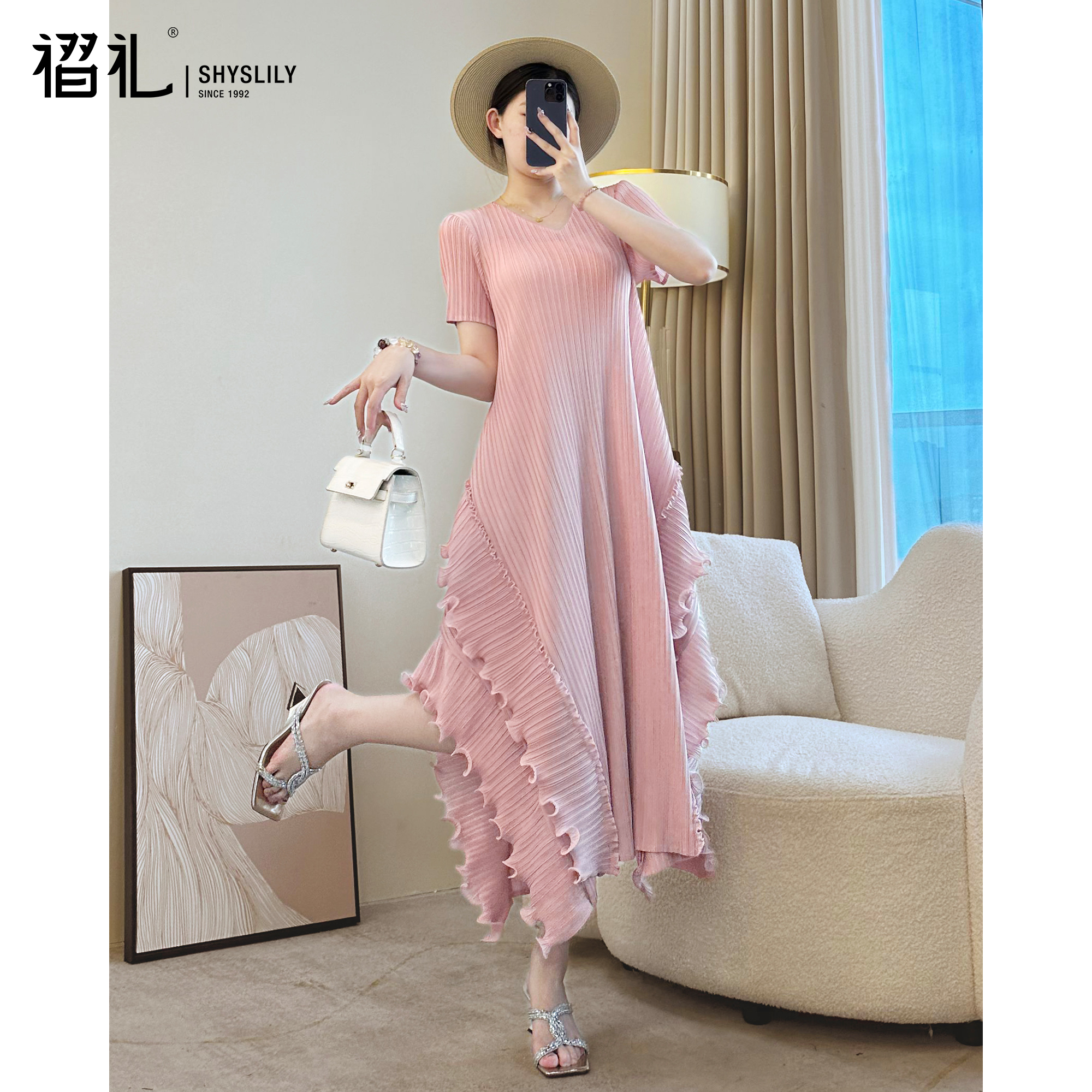 三宅气质连衣裙女夏季海边长裙