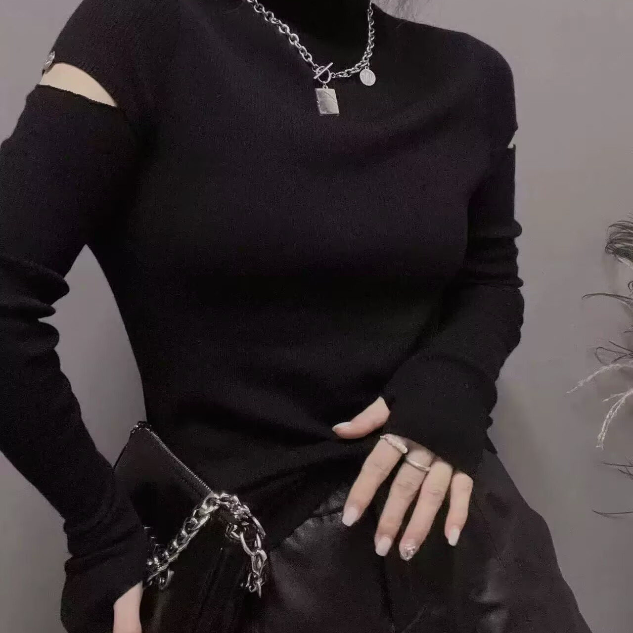 衣唯硕秋冬新堆堆领针织打底衫女