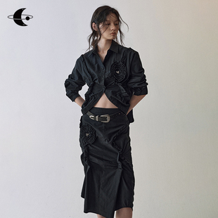 半身裙套装 2026两件套女早春格纹花朵衬衫 花瓣层绽 创世纪元