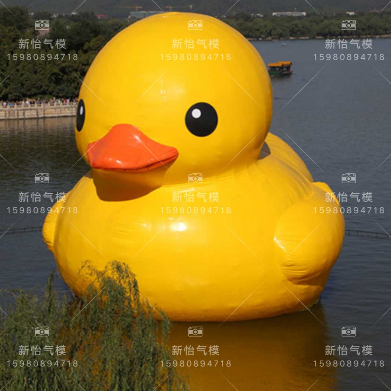 定做充气网红水上大黄鸭PVC小鸭子闭气大白天鹅卡通吉祥物气模