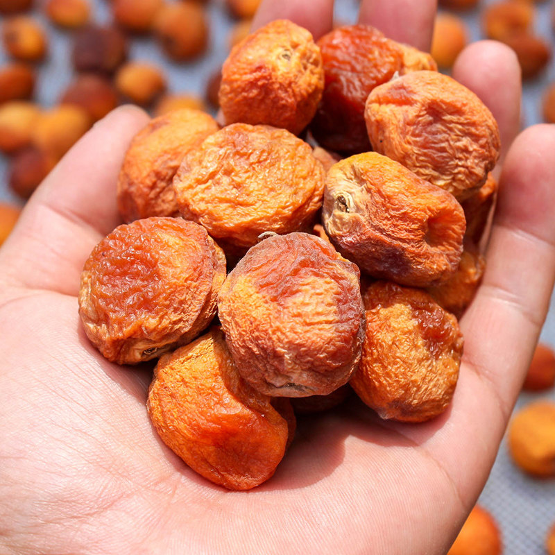 新疆吊干杏杏干新鲜树上干杏特级无添加天然四团吊死干杏伊犁特产