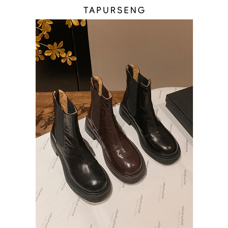 仆尔森TAPURSENG手工小羊皮平跟短靴女新款黑色圆头英伦切尔西靴