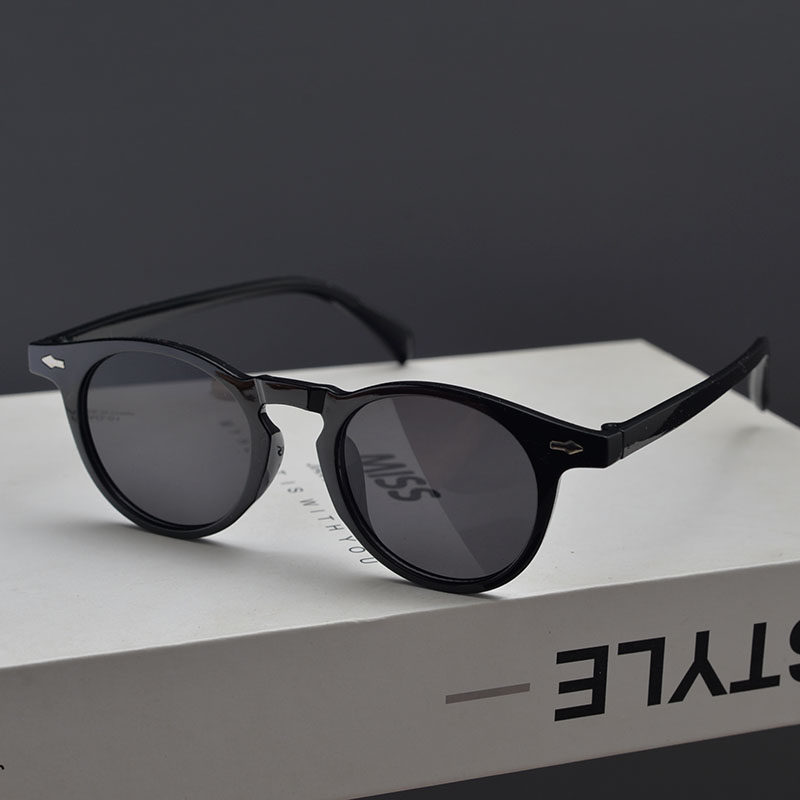 欧美复古圆形箭头米钉太阳眼镜男女潮圆脸显瘦嘻哈朋克风街拍墨镜