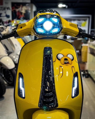 比亚乔Vespa150冲刺101工厂台湾 101Factory新款鱼眼大灯 xo大灯