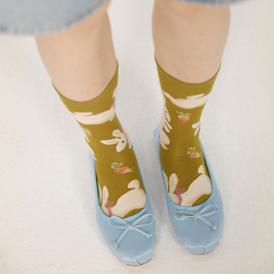 中筒袜SIOICIKI胡萝卜和白兔艺术