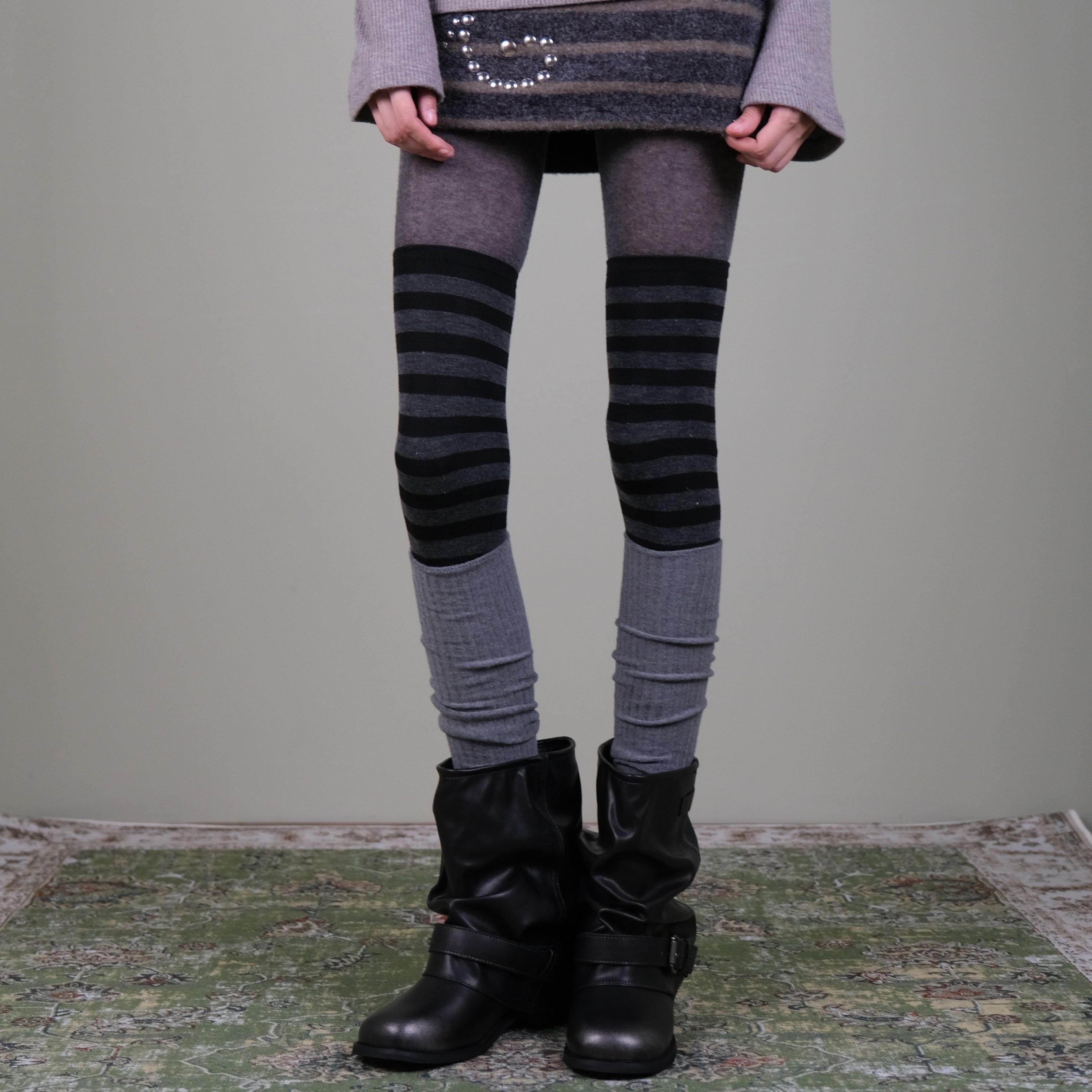 西岭“时髦精叠穿”秋冬木质调深灰裤袜搭配条纹过膝+粗针堆堆袜,女士内衣/男士内衣/家居服,长筒袜,淘宝优惠券,粉丝福利购,淘宝优惠卷