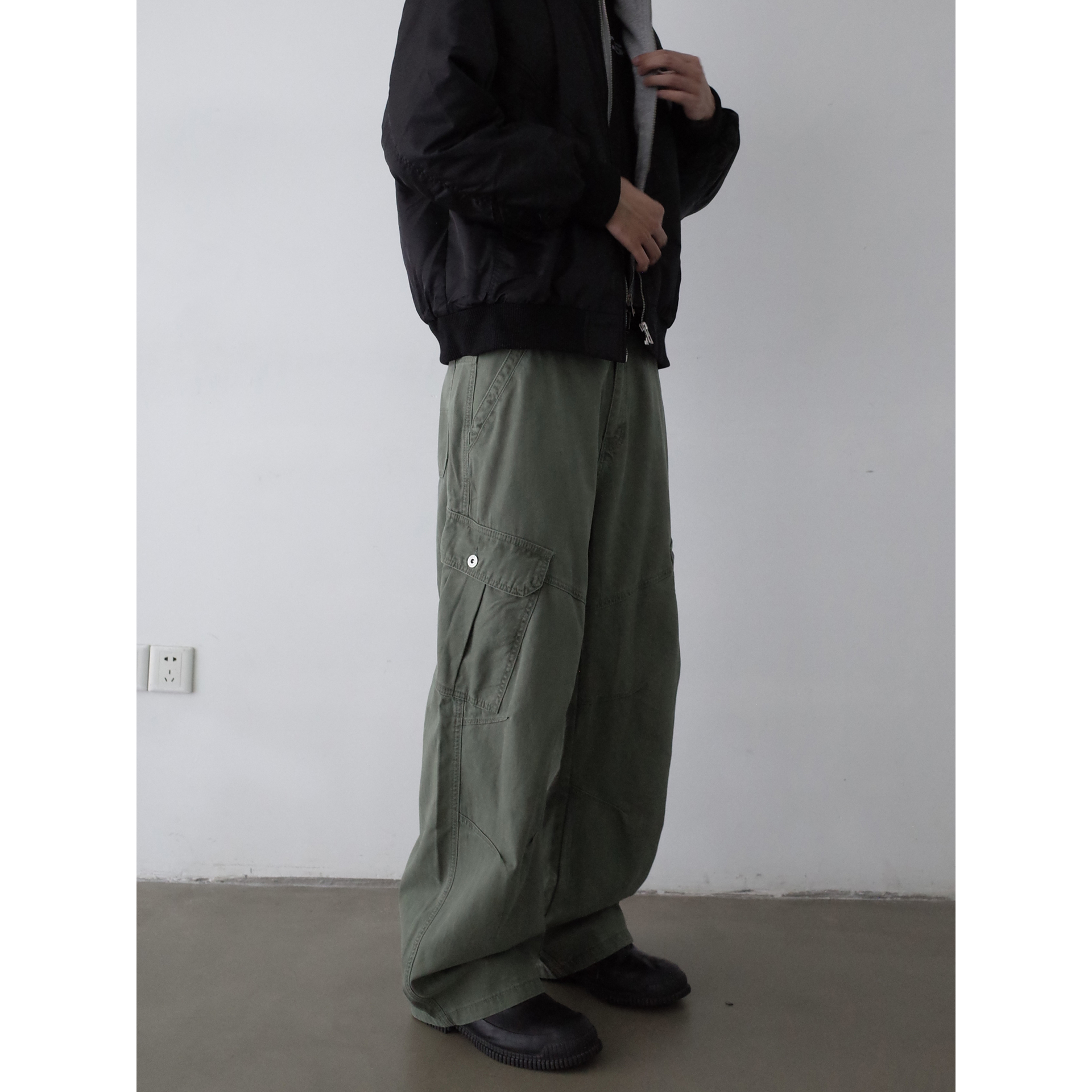 INKNOTS解构设计感弯刀休工装裤