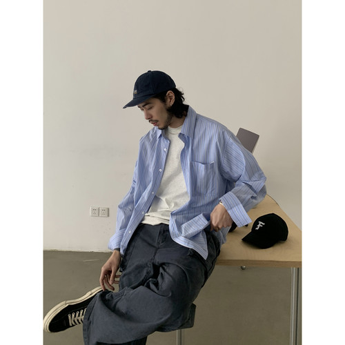 INKNOTS宽松蓝色条纹衬衫