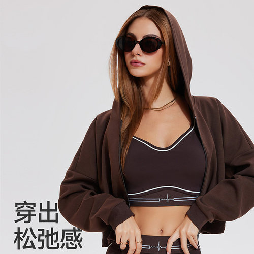 秋冬连帽蝴蝶袖宽松运动夹克女