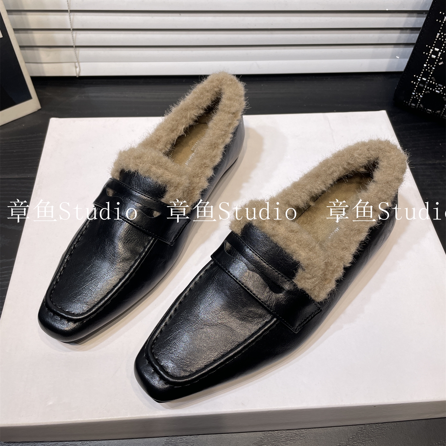 复古绒面毛毛鞋女加绒保暖乐福鞋