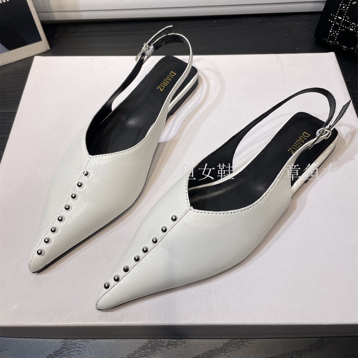 韩系后空尖头单鞋平底鞋女2026春夏铆钉一字扣带包头凉鞋,女鞋,时装凉鞋,淘宝优惠券,粉丝福利购,淘宝优惠卷