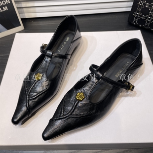 2026春季复古山茶花T字扣带玛丽珍女鞋低跟气质踩跟两穿尖头单鞋