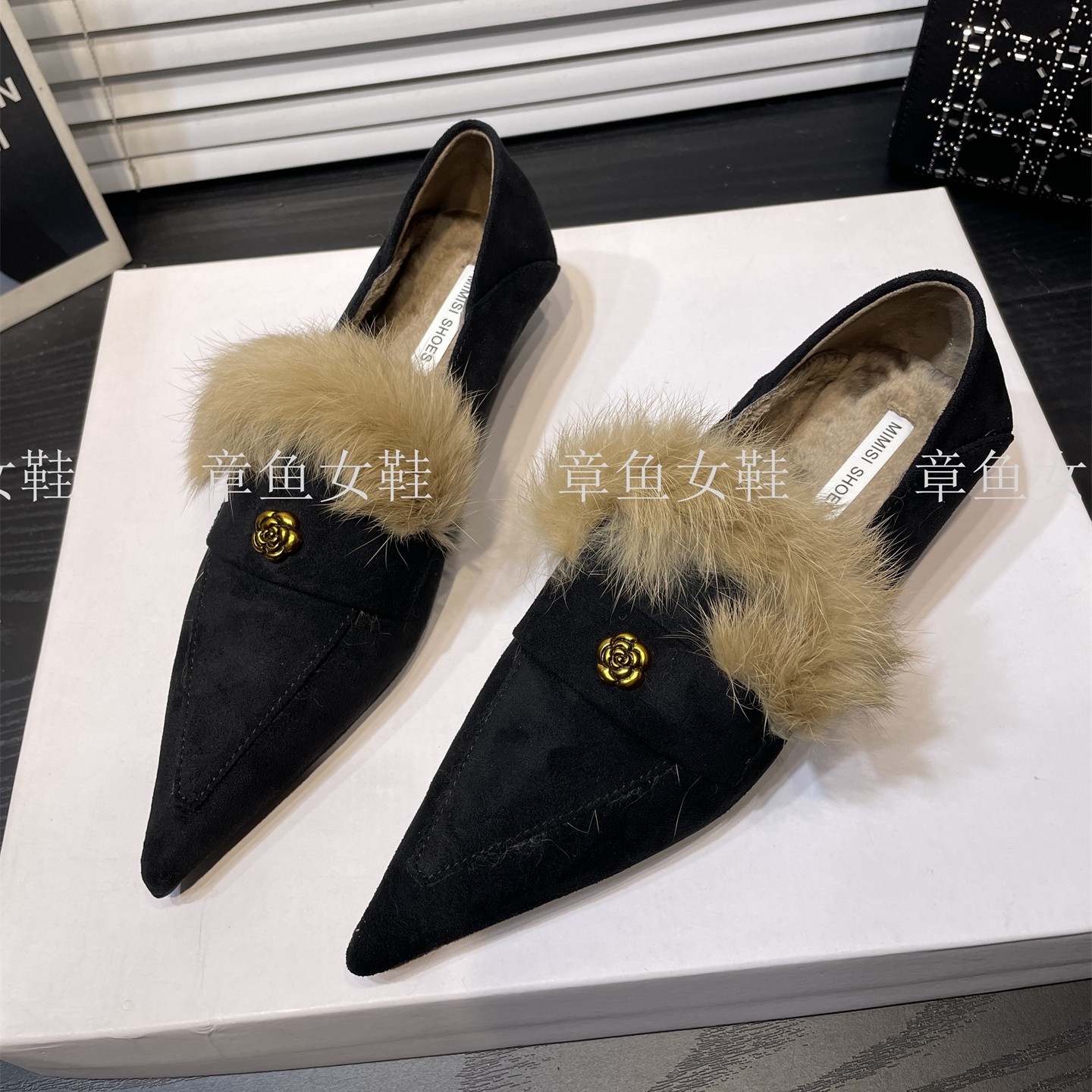 小香风山茶花尖头毛毛鞋绒面单鞋2025冬季韩版加绒低跟乐福鞋,女鞋,深口单鞋,淘宝优惠券,粉丝福利购,淘宝优惠卷