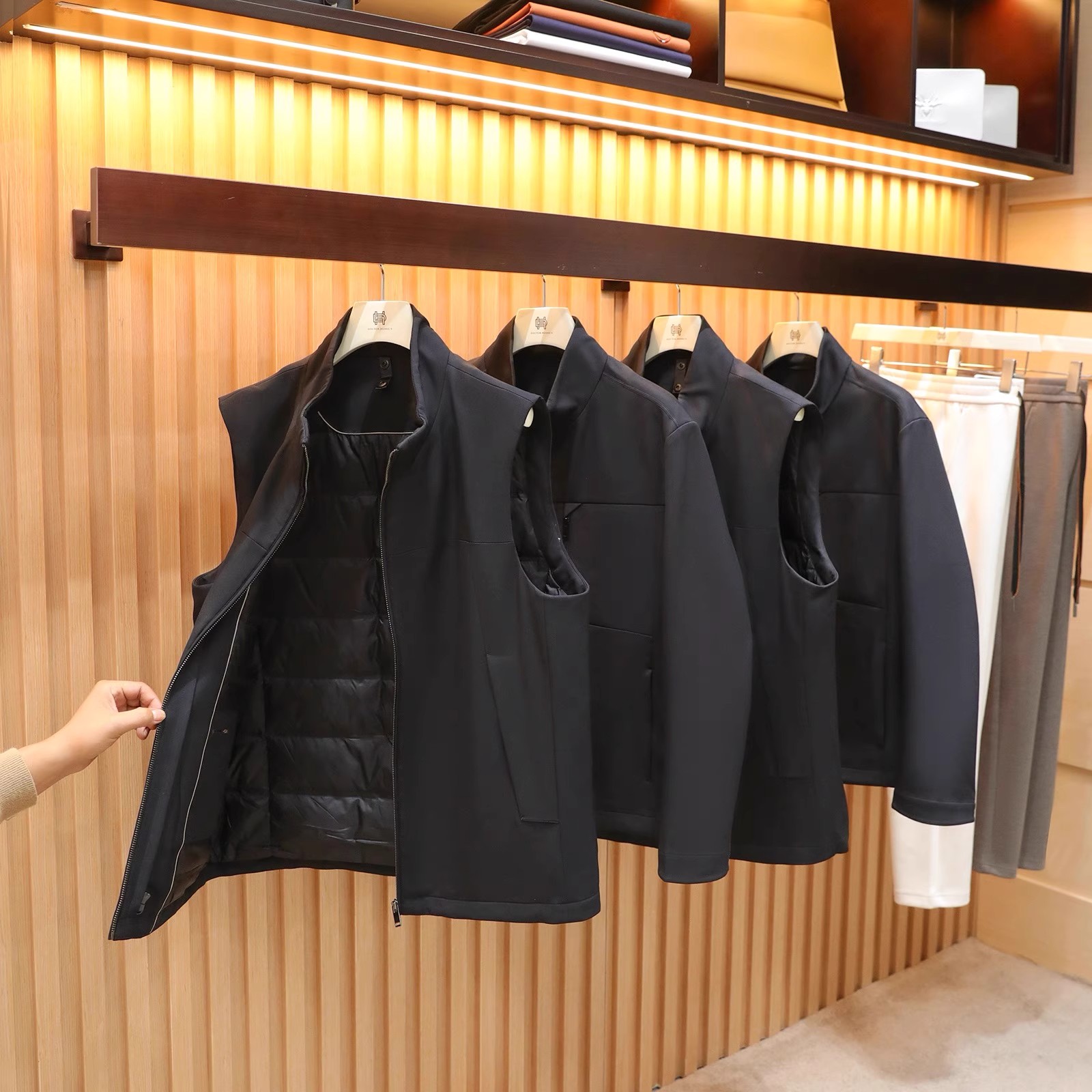 三合一立领羽绒服加厚马甲外套