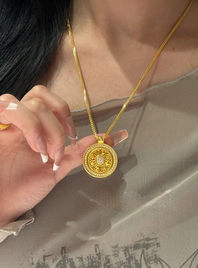 八宝罗盘镶嵌可转动吊坠